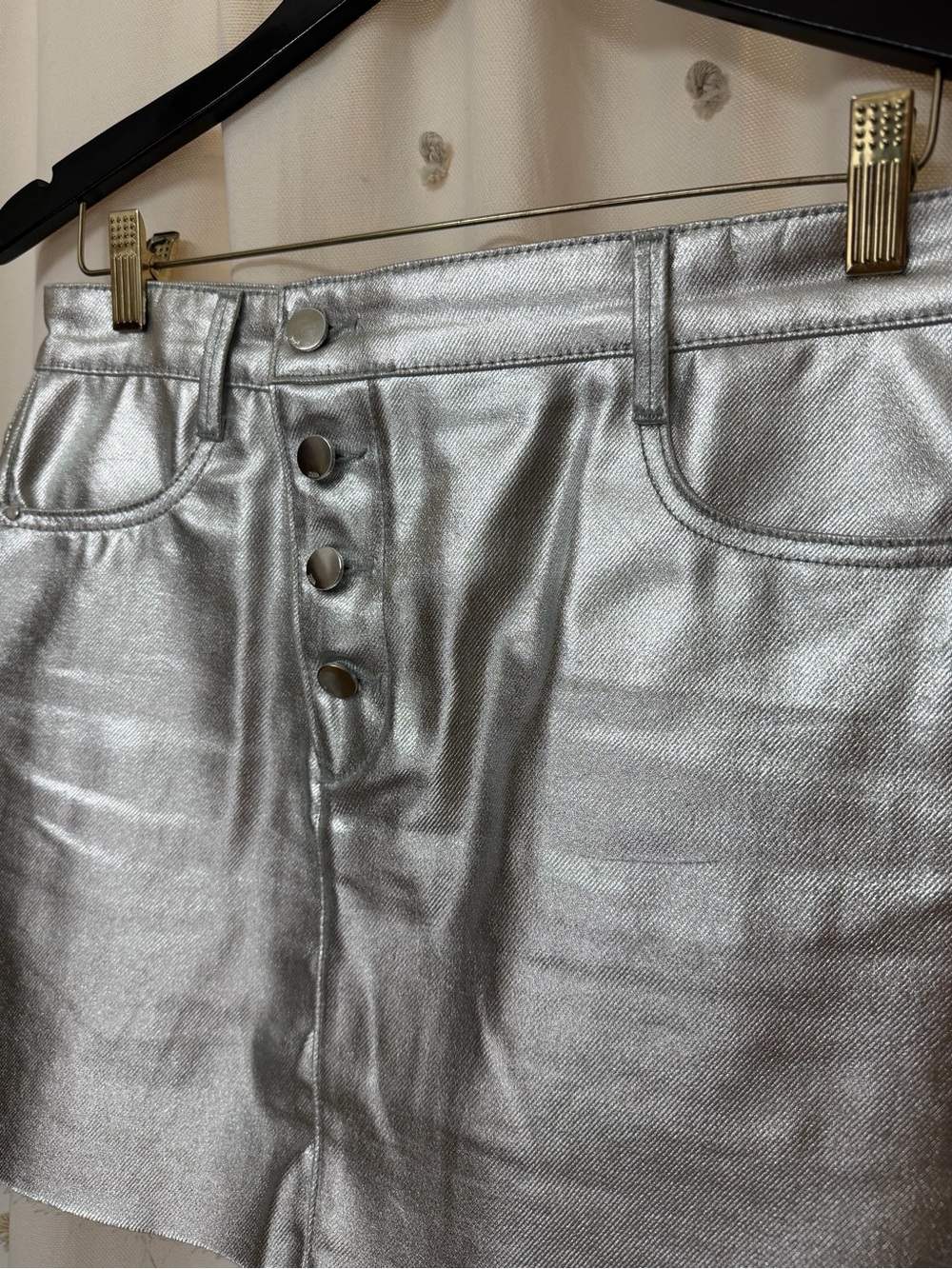 Zara Silver Metallic Button-Front Mini Skirt - Picture 4 of 9